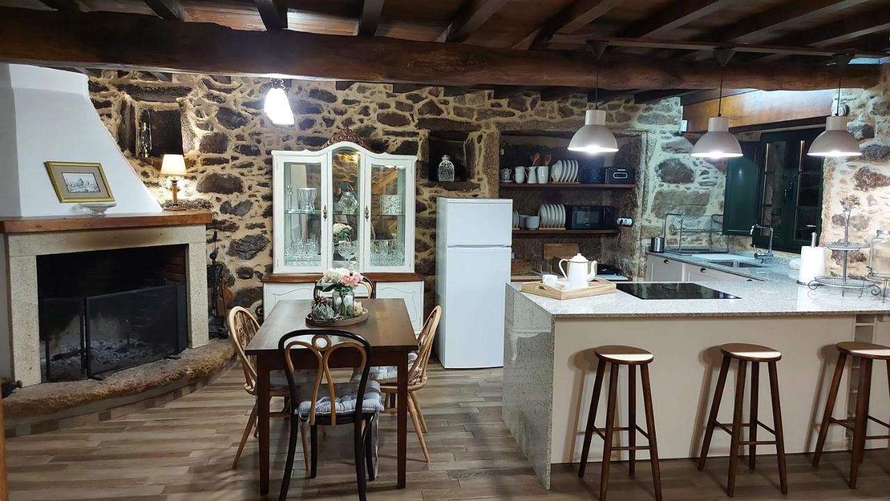 A Casa Dos Avos - Vilarino - A Coruna Exterior photo